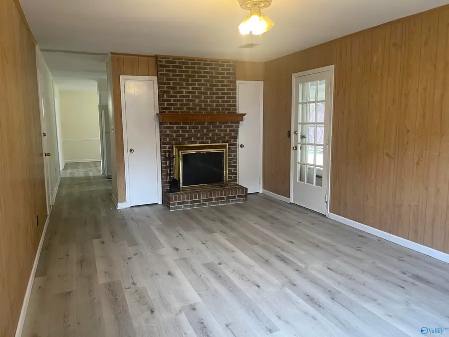 3121 Hawthorne Circle, Southside, AL 35907 - #3
