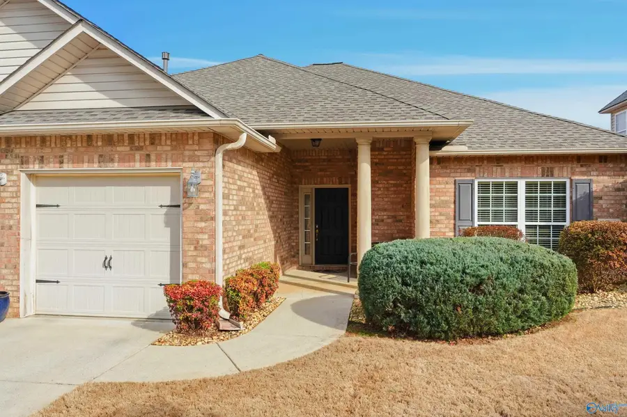 104 Somerset Park Drive, Huntsville, AL 35811 - #2