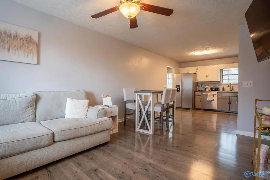 286 Angel Drive S, Jacksonville, AL 36265 - #2