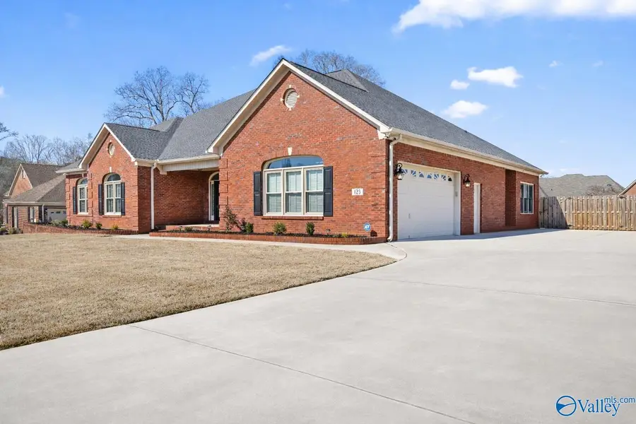 125 Hidden Creek Drive, Huntsville, AL 35806 - #2