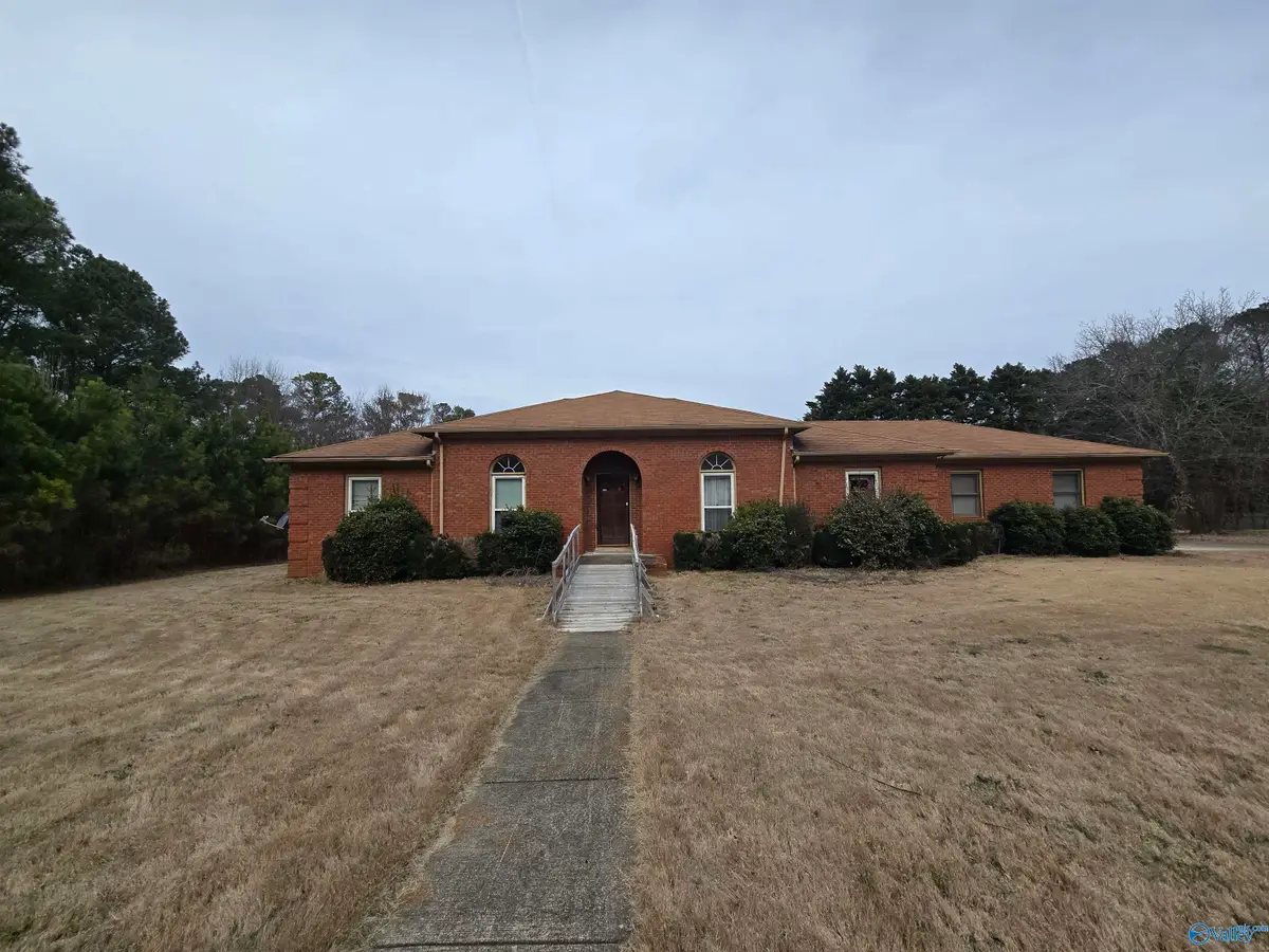 201 Arrowfeather Drive, Meridianville, AL 35759 - #1