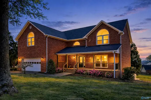 15016 Leafmore Drive, Huntsville, AL 35803