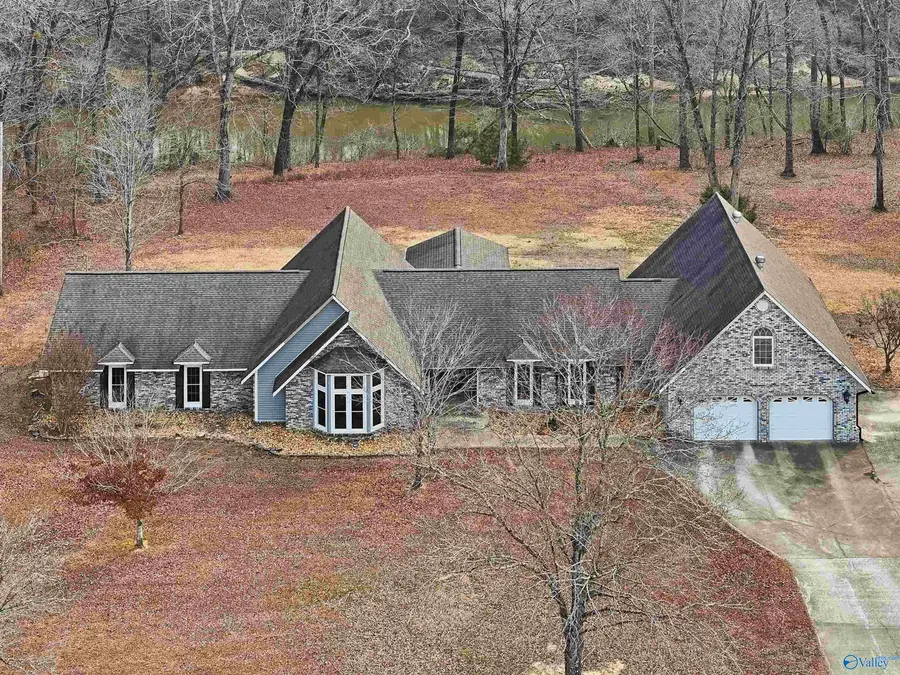 2267 County Highway 35, Hamilton, AL 35570 - #2