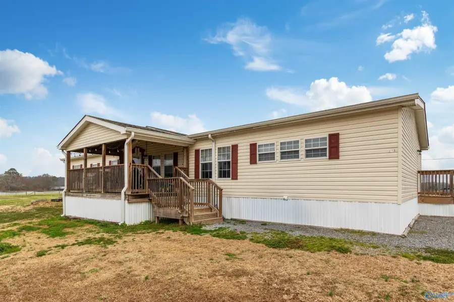 957 Blessing Road, Albertville, AL 35951 - #2