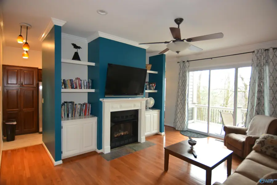 105 Treetop Drive, Huntsville, AL 35801 - #3