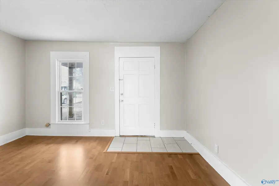 2803 7th Avenue Sw, Huntsville, AL 35805 - #3