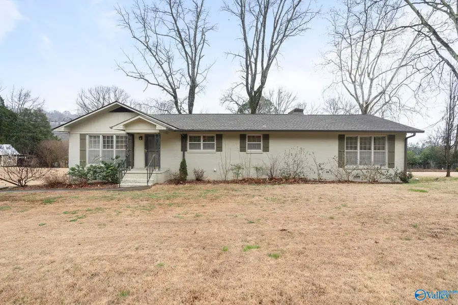 1702 E Stonehurst Drive, Huntsville, AL 35801 - #2