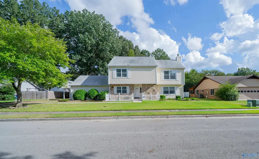 1906 Spanish Oaks Drive, Huntsville, AL 35803 - #2