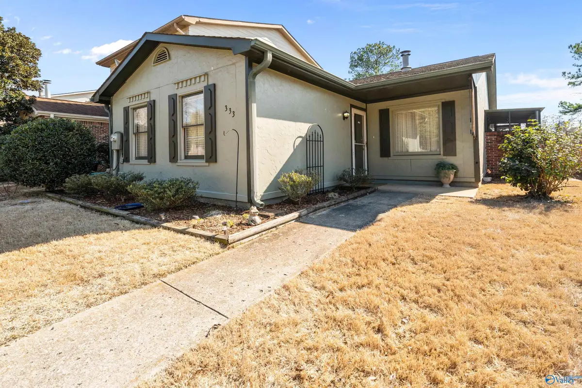 333 Chateau Drive Sw, Huntsville, AL 35801 - #1