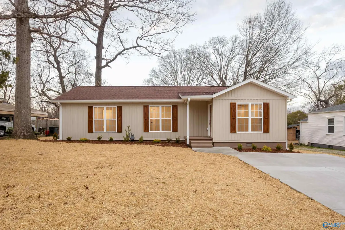 459 Francis Avenue, Florence, AL 35630 - #1