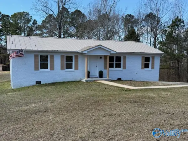 464 Section Mountain Road, Somerville, AL 35670