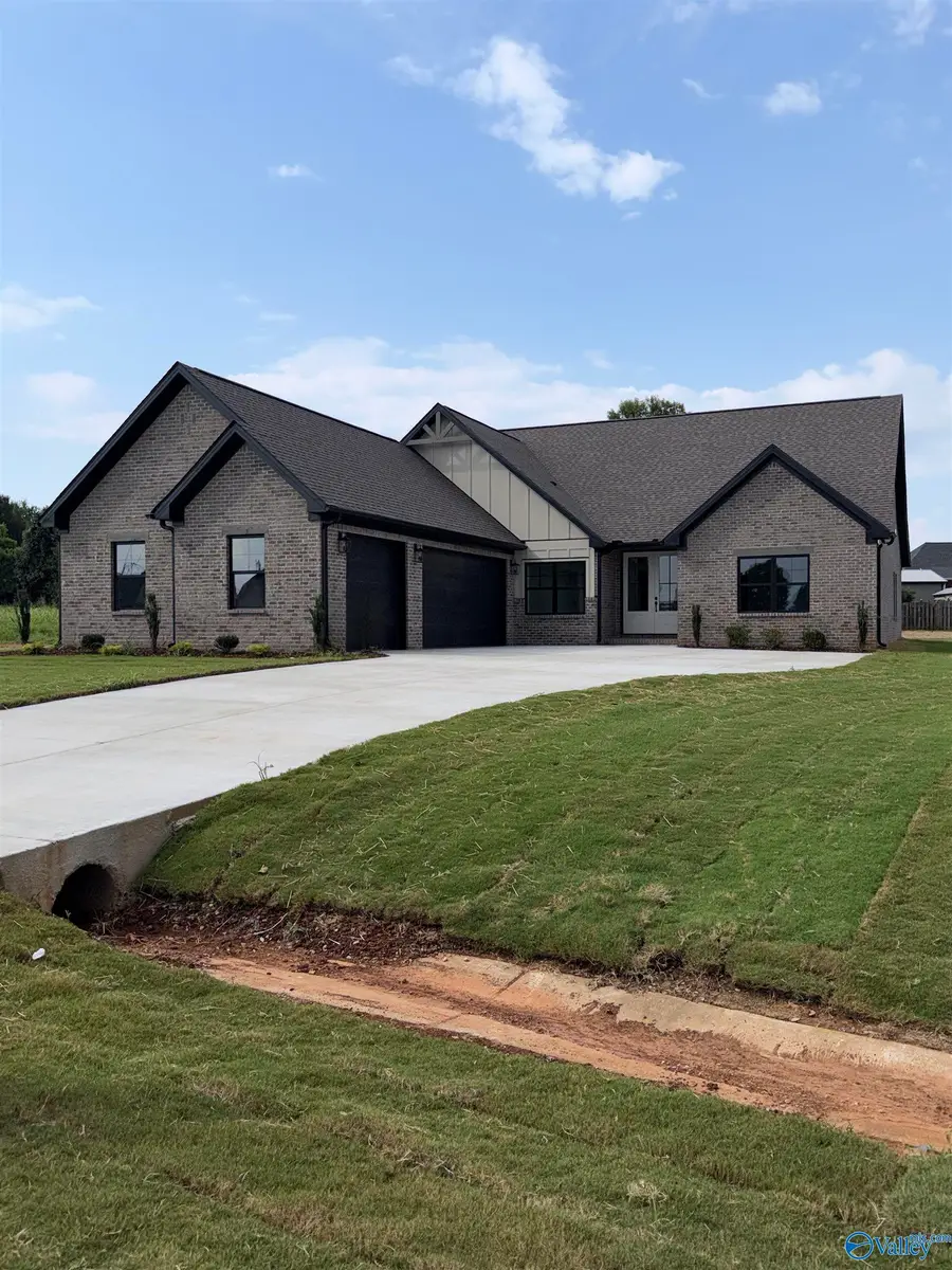 23807 Justin Brent Circle, Elkmont, AL 35620 - #2