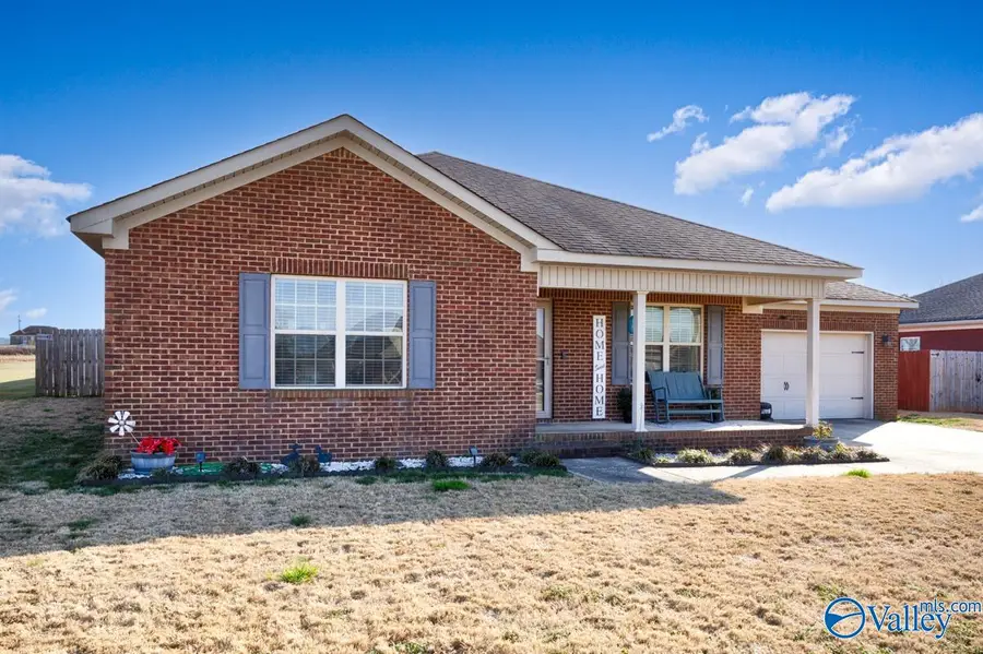 106 Ivy Darlene Drive, New Market, AL 35761 - #3