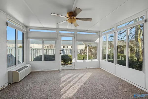 10031 Meredith Lane, Huntsville, AL 35803