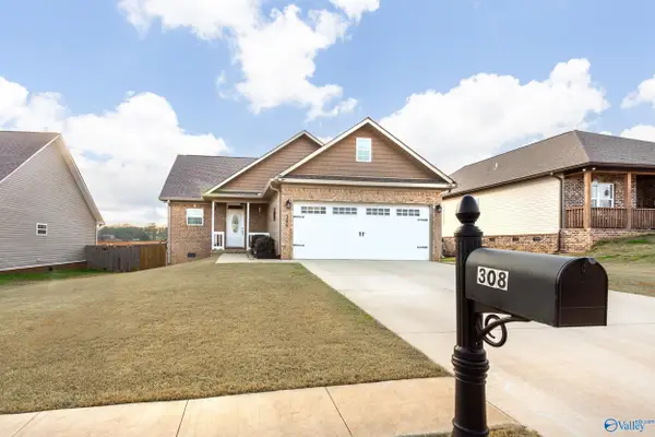 308 Taylors Farm Drive, Lincoln, AL 35096