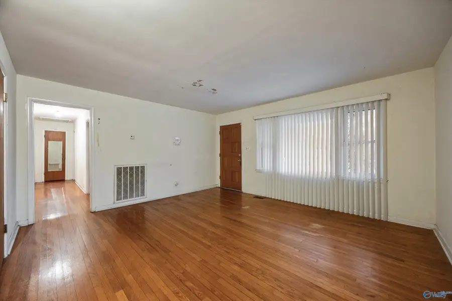 1718 Hampton Drive, Huntsville, AL 35810 - #3