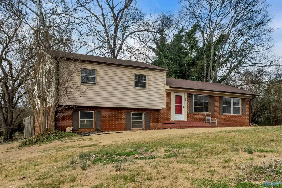 2214 Wharton Road Nw, Huntsville, AL 35810 - #2