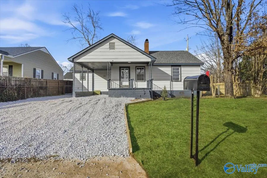 3900 Birch Avenue Sw, Huntsville, AL 35805 - #2