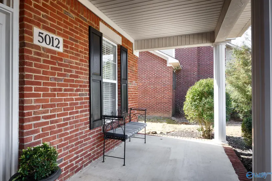5012 Frankford Drive Se, Owens Cross Roads, AL 35763 - #3