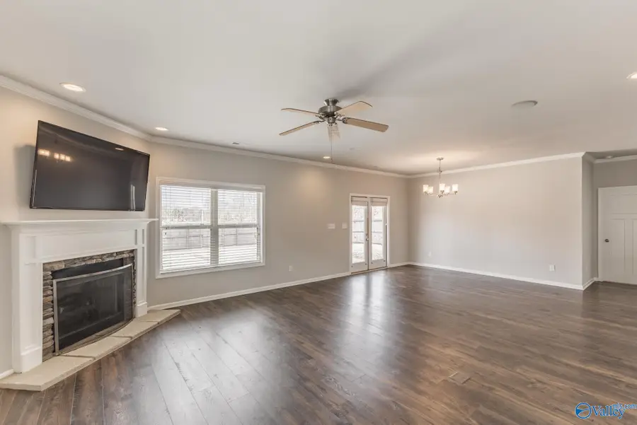 2436 Hobbstone Circle Sw, Huntsville, AL 35803 - #2