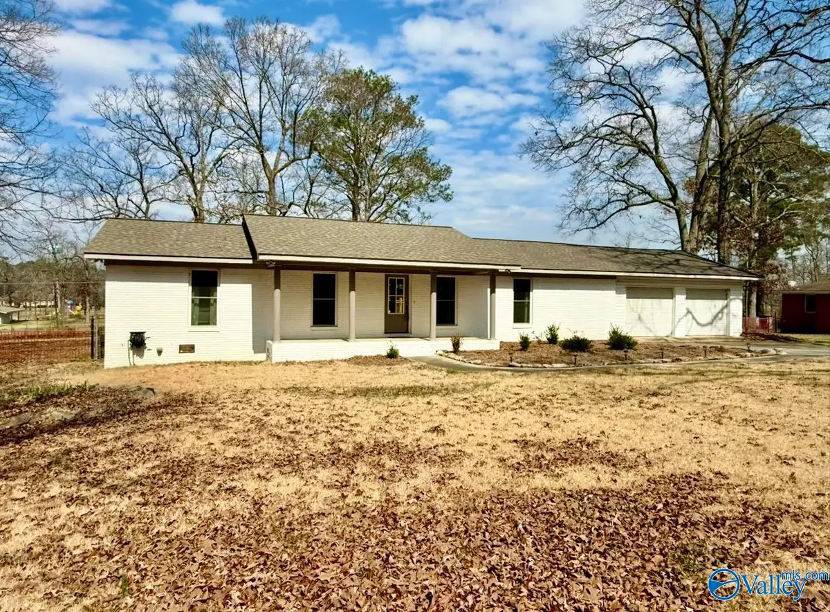 112 Park Street, Centre, AL 35960 - #1