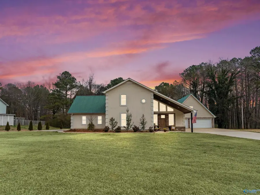 120 Preston Cove Road, Scottsboro, AL 35769 - #2