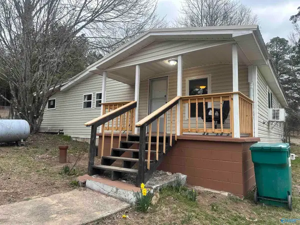 4015 Scenic Hwy, Gadsden, AL 35901