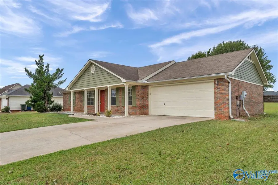 118 Delta Pine Drive, Huntsville, AL 35811 - #2