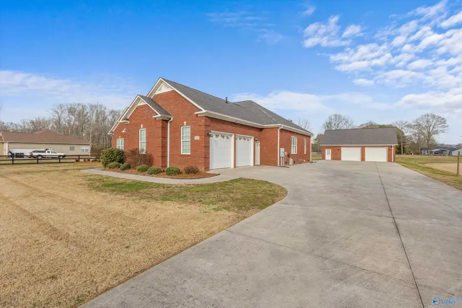 123 Paint Rock Road, New Hope, AL 35760 - #3