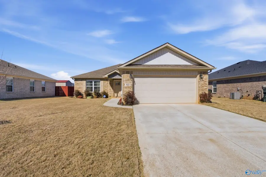 122 Domingues Avenue, Meridianville, AL 35759 - #2