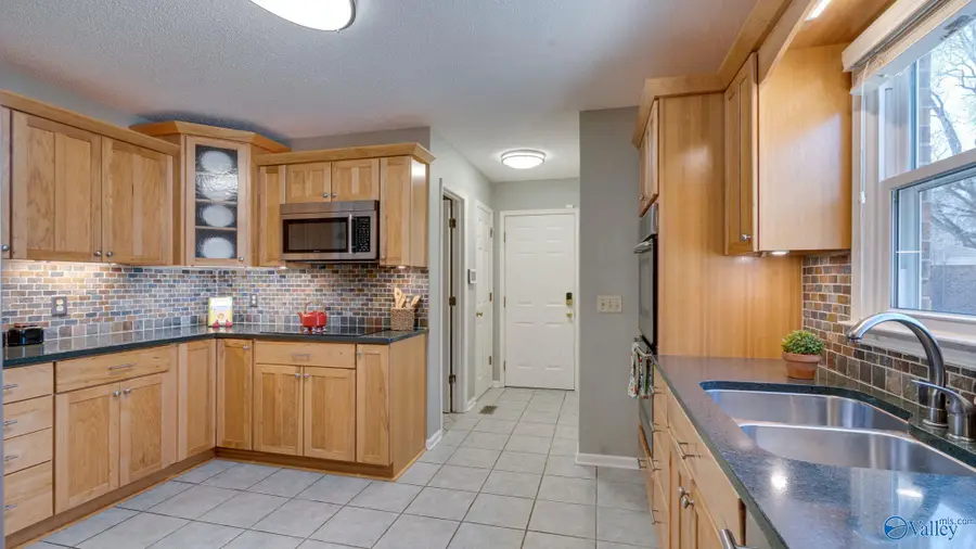 10312 Essex Drive Sw, Huntsville, AL 35803 - #2