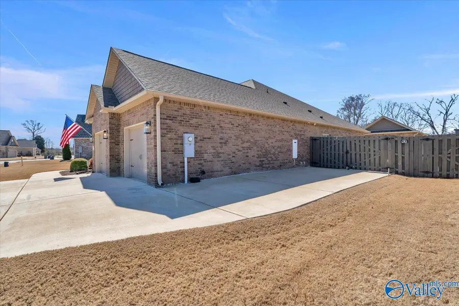 122 Park Trail Drive, Madison, AL 35756 - #3