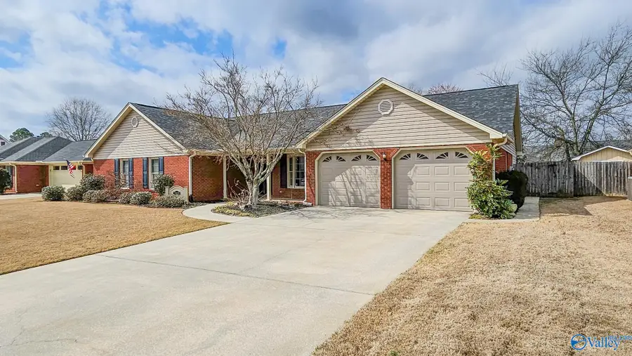 2803 Lexington Avenue Sw, Decatur, AL 35603 - #3