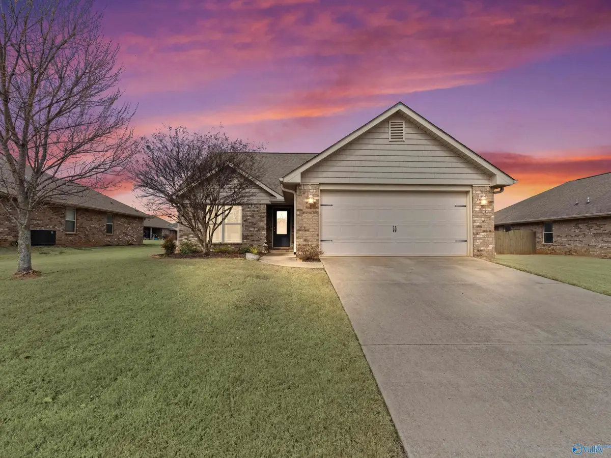 134 Kenton Lane, Madison, AL 35756 - #1