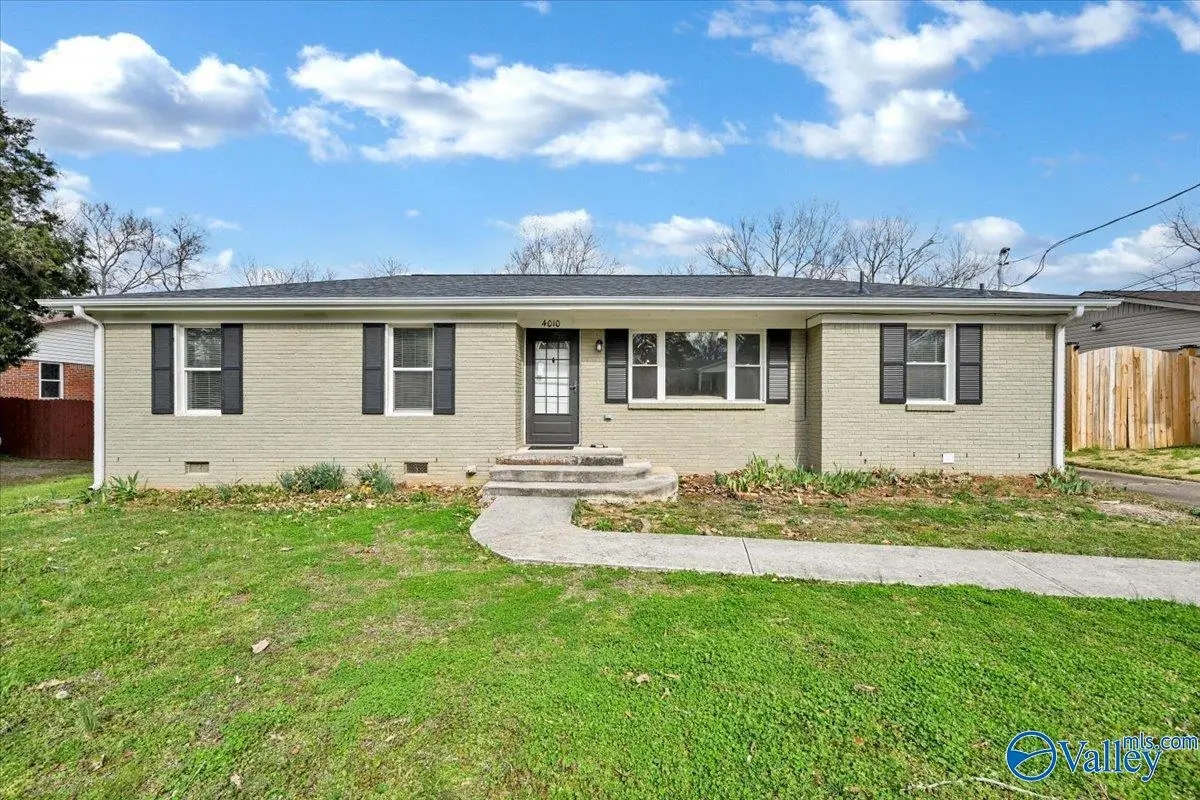 4010 Telstar Circle Sw, Huntsville, AL 35805 - #1