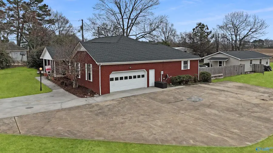 25704 Copeland Road, Athens, AL 35613 - #3