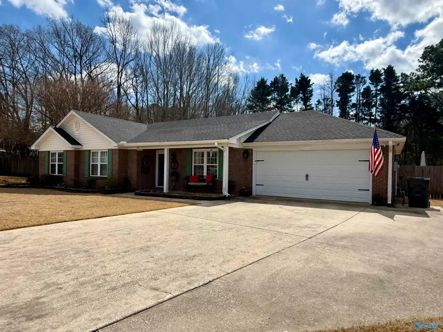 49 Bradford Circle, Decatur, AL 35603 - #2