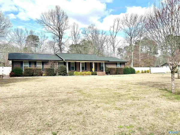 336 May Street, Rainbow City, AL 35906