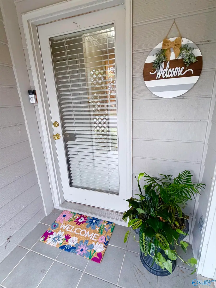 2847 Westchester Drive, Decatur, AL 35603 - #3