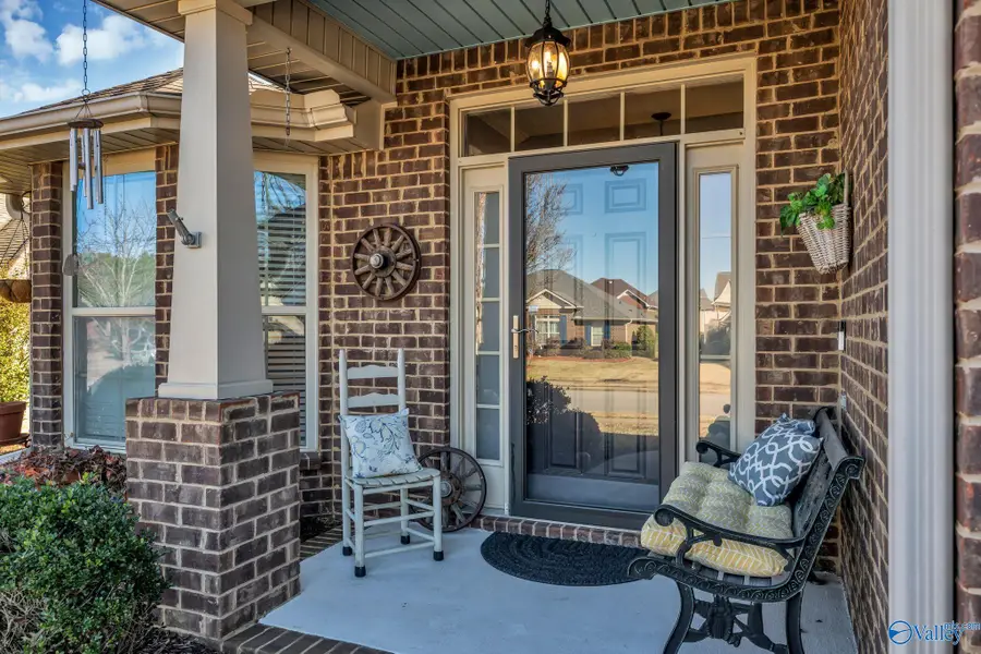 6902 Breyerton Way, Owens Cross Roads, AL 35763 - #2