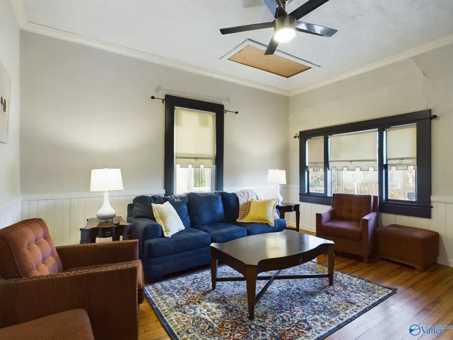 801 Mckinley Avenue Ne, Huntsville, AL 35801 - #2