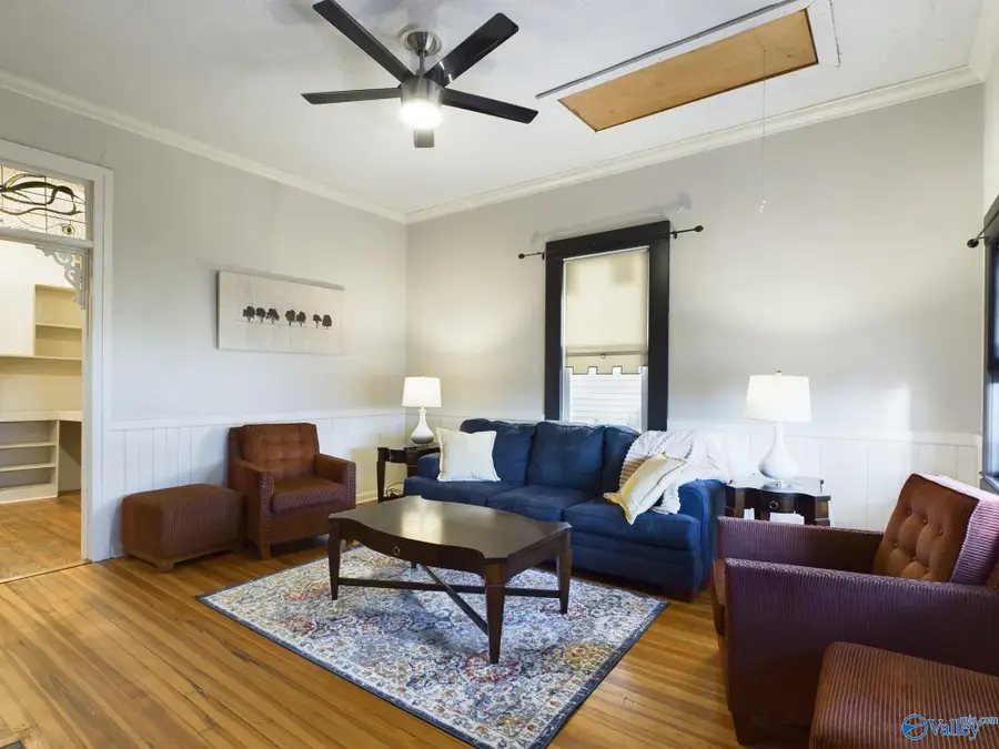801 Mckinley Avenue Ne, Huntsville, AL 35801 - #3