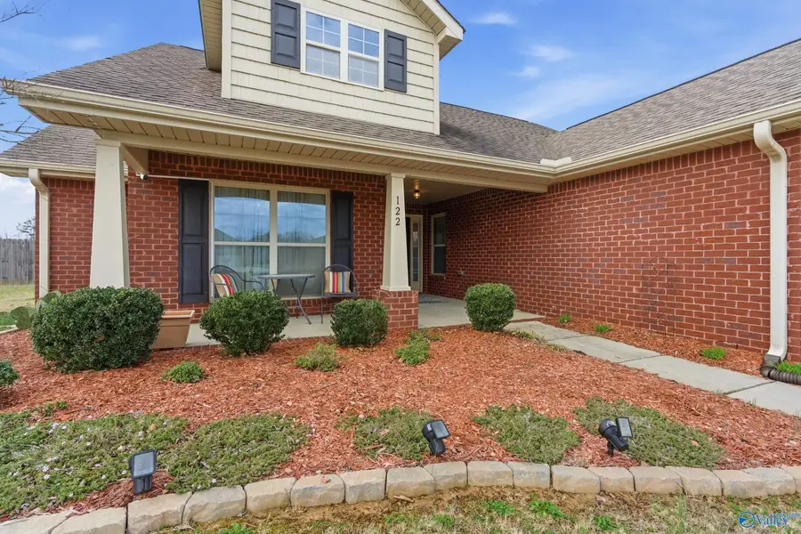 122 Coach Glen Drive, Owens Cross Roads, AL 35763 - #2