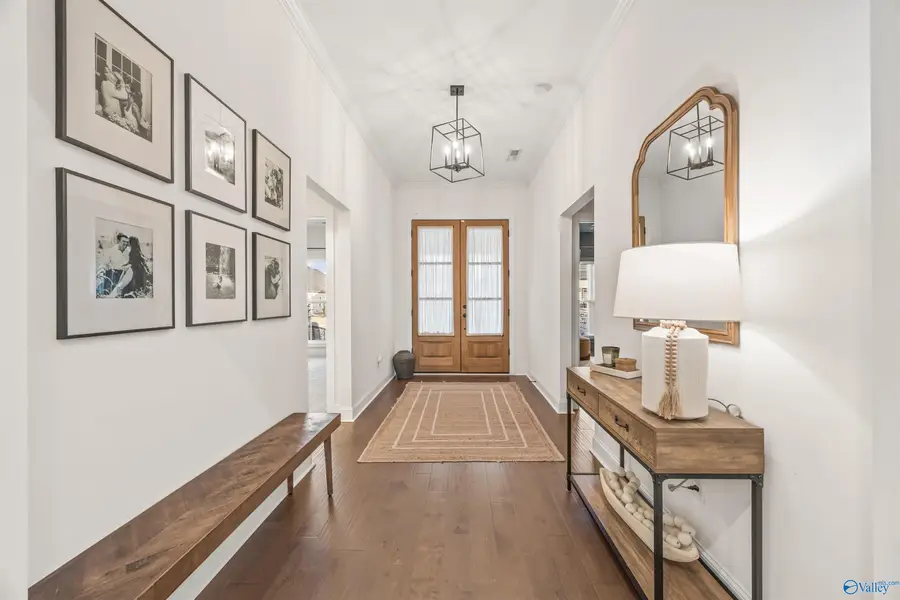 4 Farmhouse Way Sw, Huntsville, AL 35803 - #2