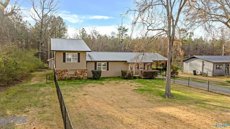 10 Woodland Drive, Centre, AL 35960 - #2