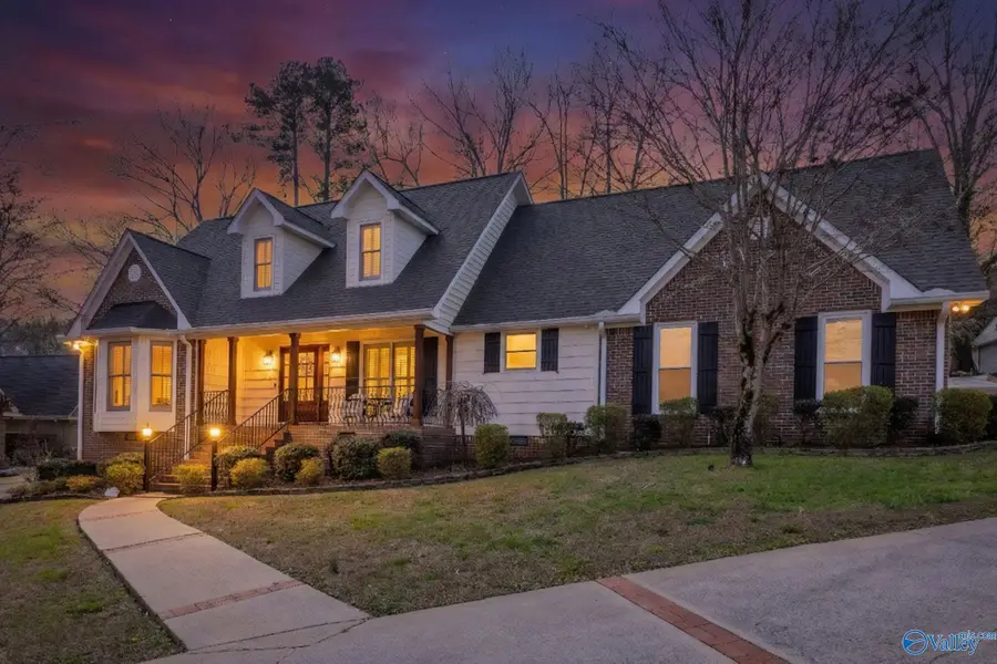 5501 Cedar Mill Drive, Guntersville, AL 35976 - #2