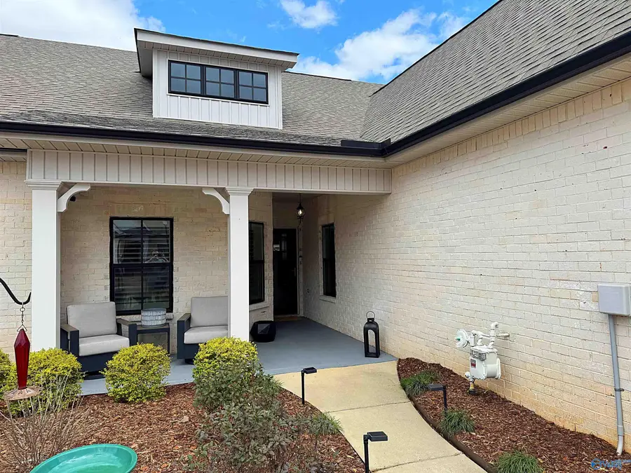 436 Ripple Lake Drive Sw, Huntsville, AL 35824 - #3