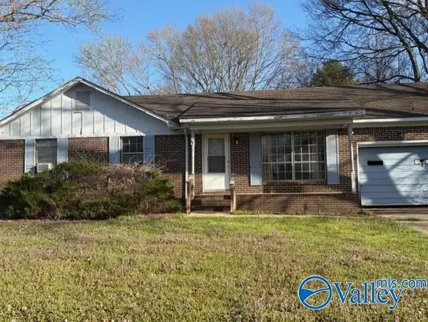806 Kennilworth Road, Decatur, AL 35603