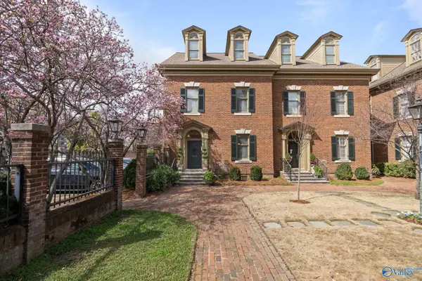 114 Lincoln Street Ne, Huntsville, AL 35801