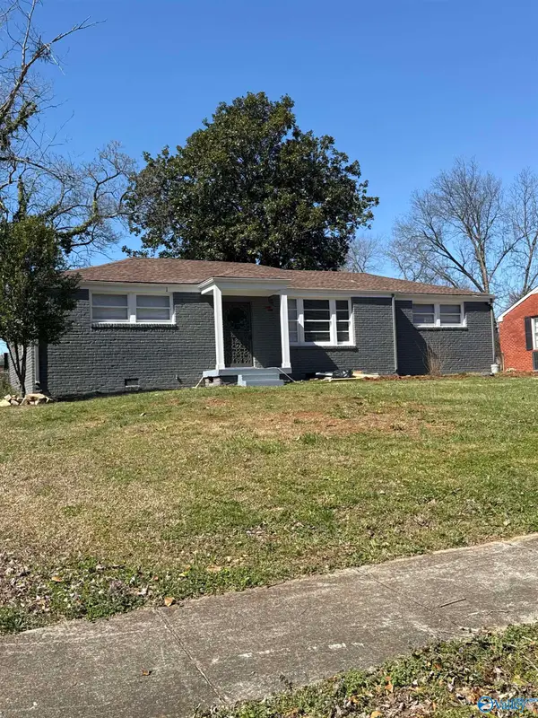 3611 NW Lakewood Drive Nw, Huntsville, AL 35811